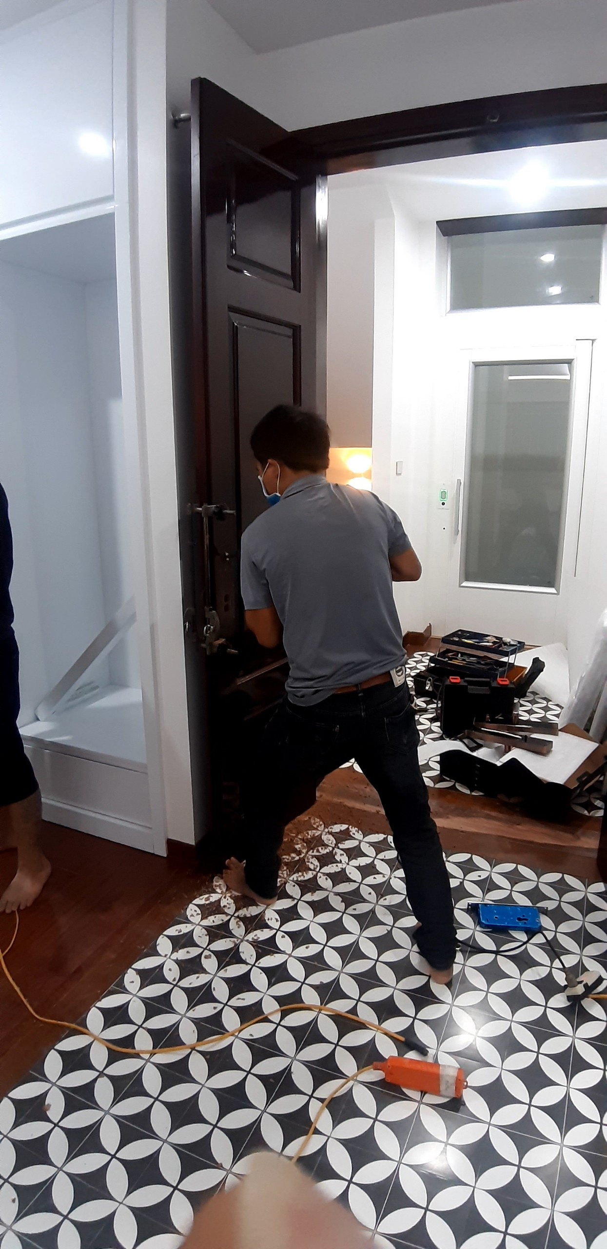 Công trình Nhà liền kề 20LK3 - 90 Nguyễn Tuân lắp đặt khóa từ